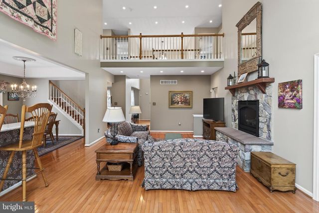 132 CHINABERRY LN, Collegeville, PA 19426