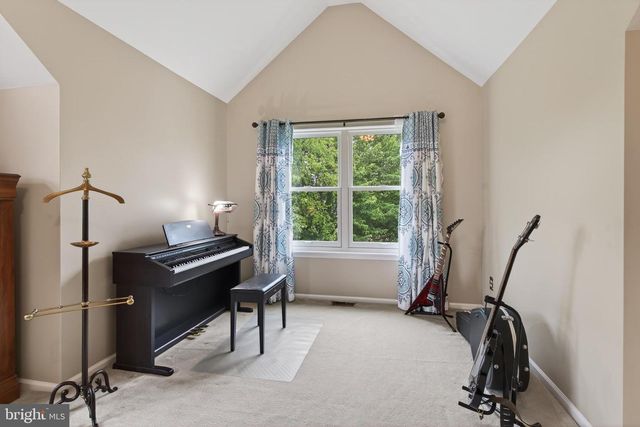 132 CHINABERRY LN, Collegeville, PA 19426