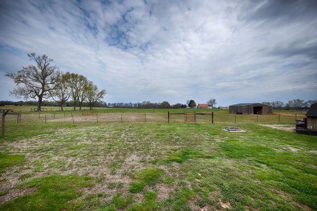 325 Stevenson Rd, Ardmore, TN 38449