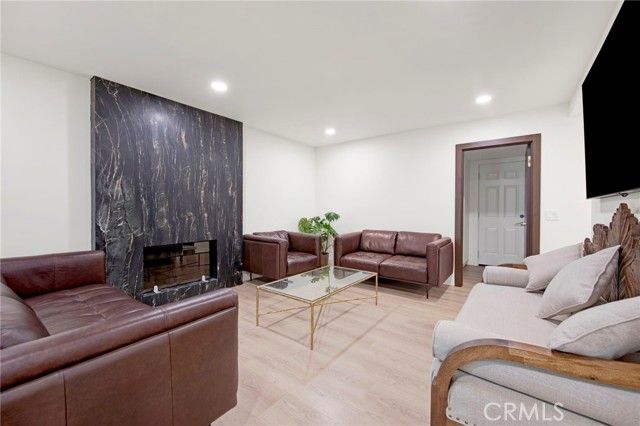 13043 Garris, Granada Hills (los Angeles), CA 91344