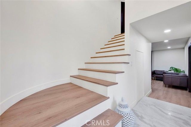 13043 Garris, Granada Hills (los Angeles), CA 91344