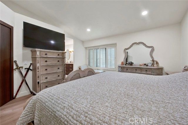 13043 Garris, Granada Hills (los Angeles), CA 91344