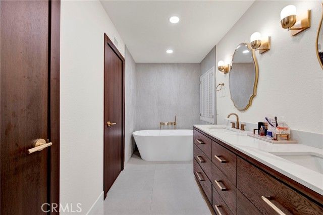 13043 Garris, Granada Hills (los Angeles), CA 91344