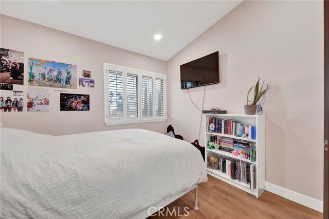 13043 Garris, Granada Hills (los Angeles), CA 91344