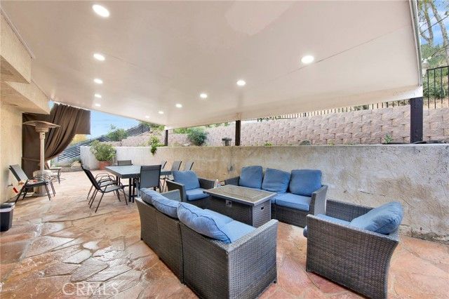 13043 Garris, Granada Hills (los Angeles), CA 91344