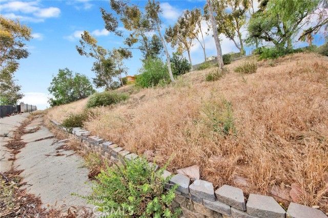 13043 Garris, Granada Hills (los Angeles), CA 91344