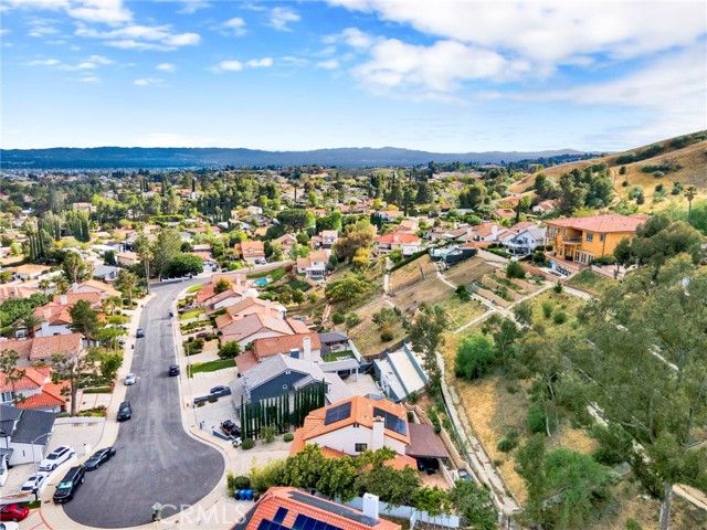 13043 Garris, Granada Hills (los Angeles), CA 91344