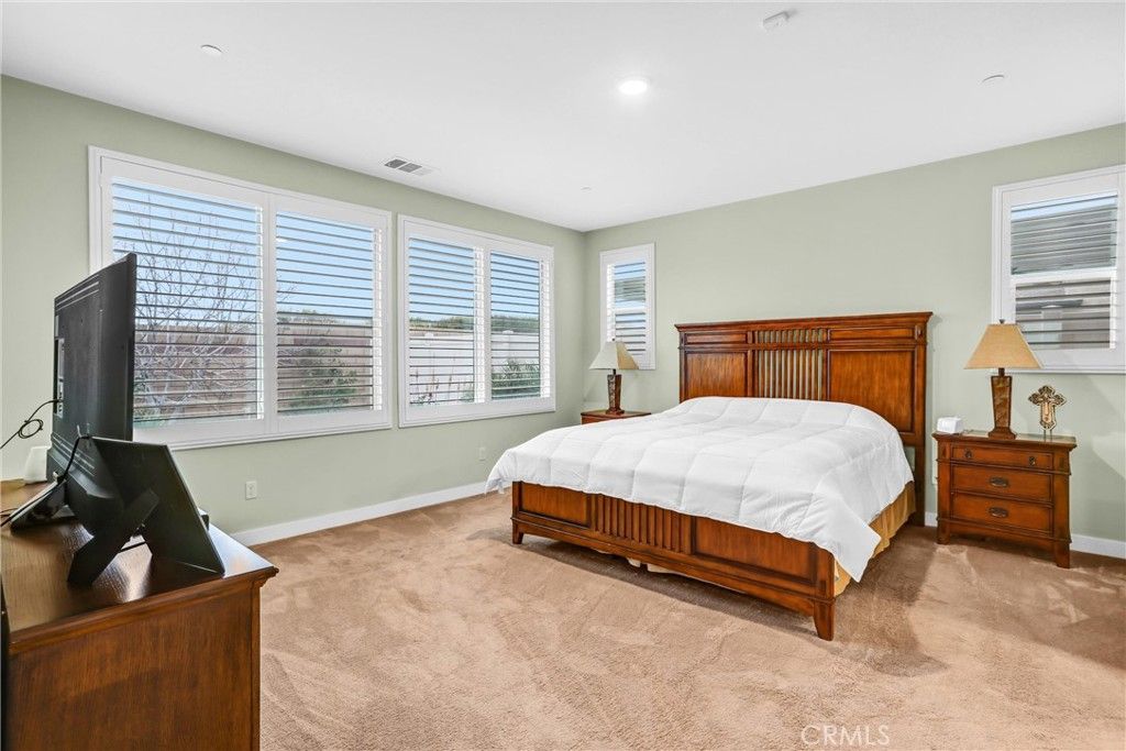 Image 13 of property listing at 1587 Milky, Beaumont, CA 92223