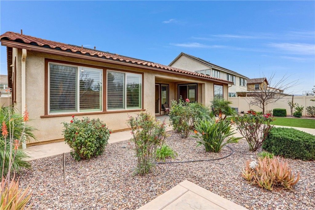 Image 29 of property listing at 1587 Milky, Beaumont, CA 92223