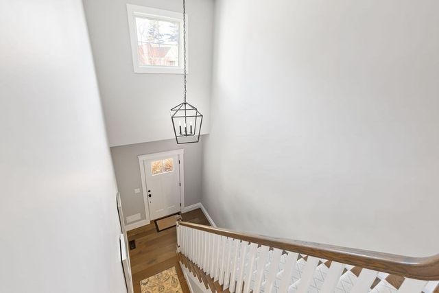 26 Southfield Ln 26, Sherborn, MA 01770