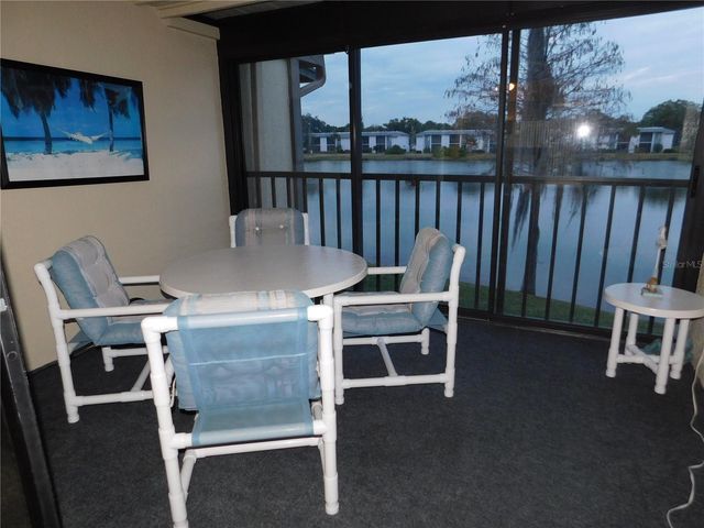 272 WOODLAKE WYNDE 272, Oldsmar, FL 34677