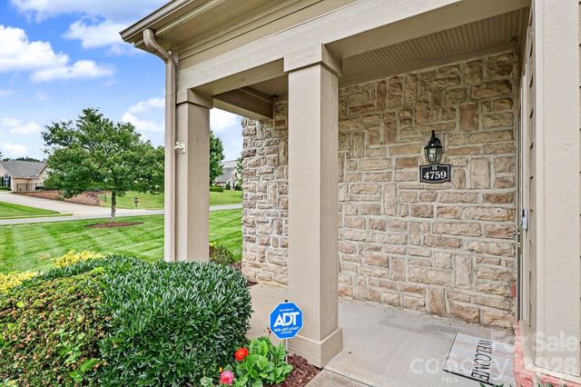 4759 Polo Gate Boulevard, Charlotte, NC 28216
