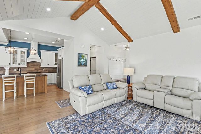 4759 Polo Gate Boulevard, Charlotte, NC 28216
