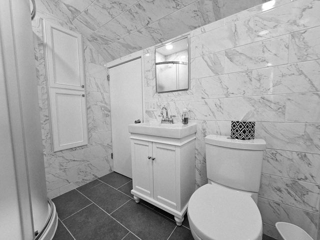 495 North Drive, Wyandotte, MI 48192