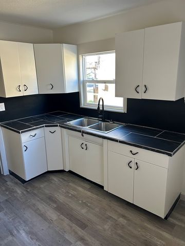 1903 S Main St, Big Spring, TX 79720