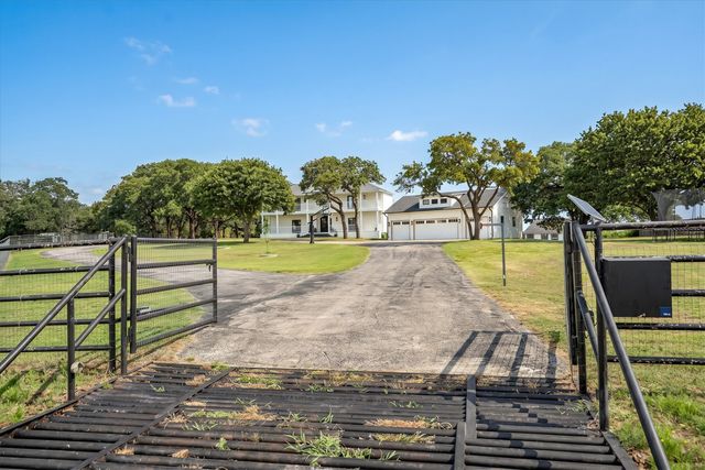 1476 W Jeter Road, Bartonville, TX 76226