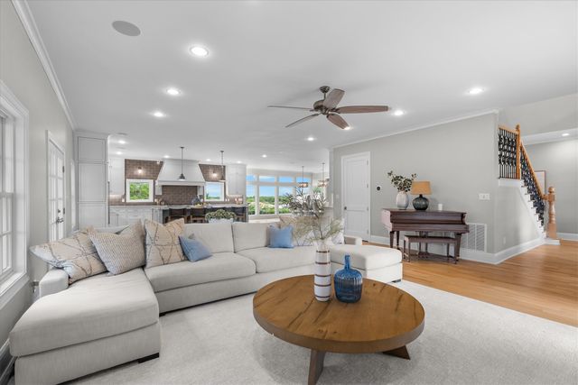 1476 W Jeter Road, Bartonville, TX 76226