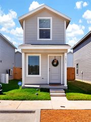 1031 Bishop Creek Drive, Princeton, TX 75407