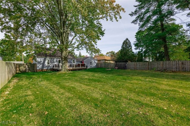 11533 Meadowbrook Drive, Parma Heights, OH 44130