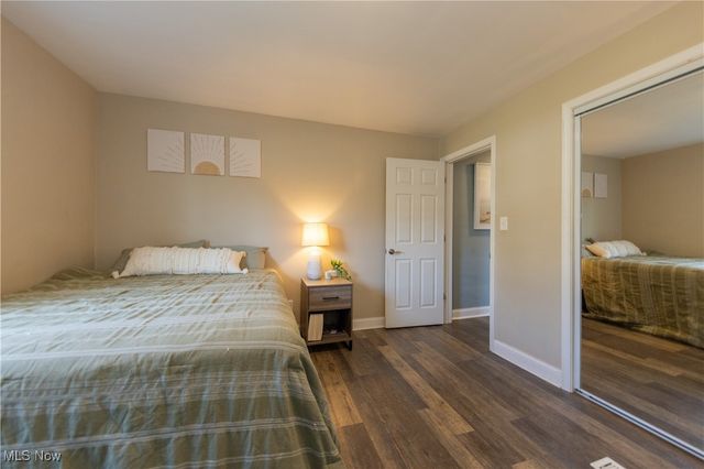 11533 Meadowbrook Drive, Parma Heights, OH 44130