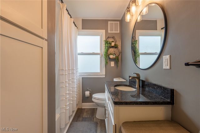 11533 Meadowbrook Drive, Parma Heights, OH 44130