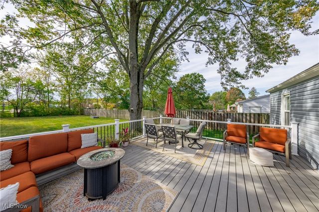 11533 Meadowbrook Drive, Parma Heights, OH 44130