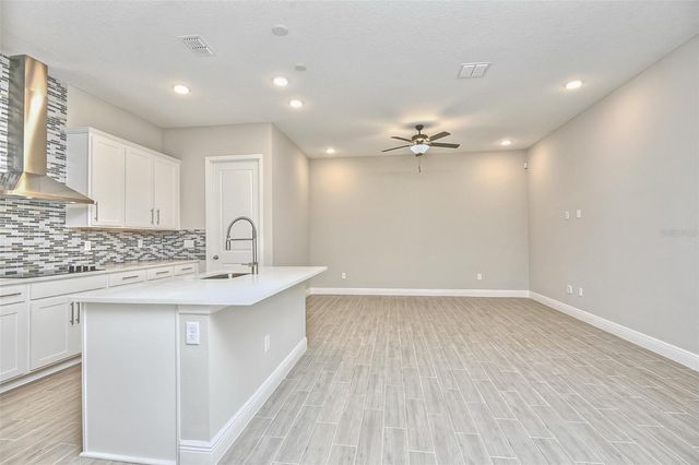 6427 CYRILS DRIVE, St Cloud, FL 34771