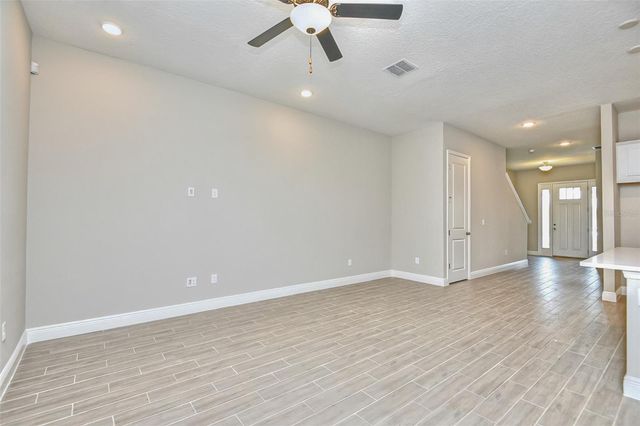 6427 CYRILS DRIVE, St Cloud, FL 34771