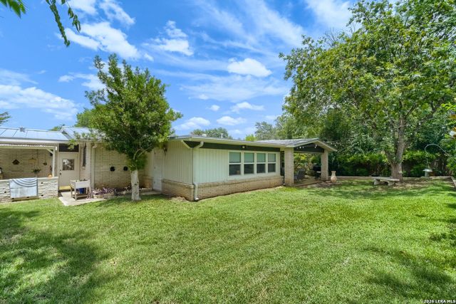 714 Larkwood Drive, San Antonio, TX 78209