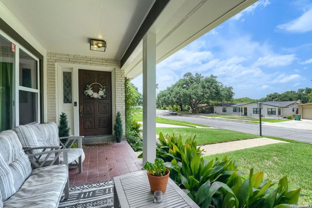 714 Larkwood Drive, San Antonio, TX 78209
