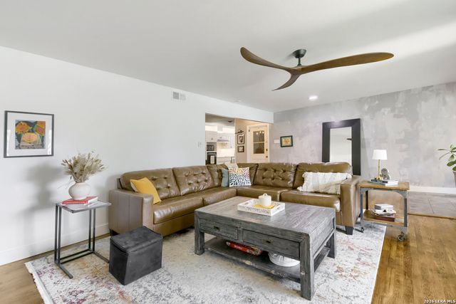 714 Larkwood Drive, San Antonio, TX 78209