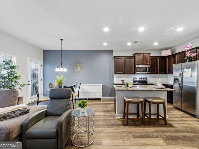 4221 Shoals Lane, Union City, GA 30291