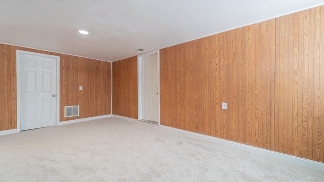 726 Fremont Road, Valparaiso, IN 46385