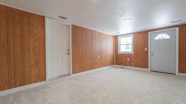 726 Fremont Road, Valparaiso, IN 46385