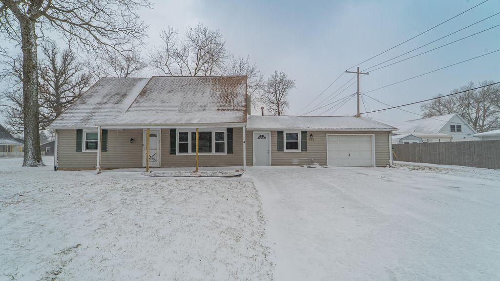 726 Fremont Road, Valparaiso, IN 46385