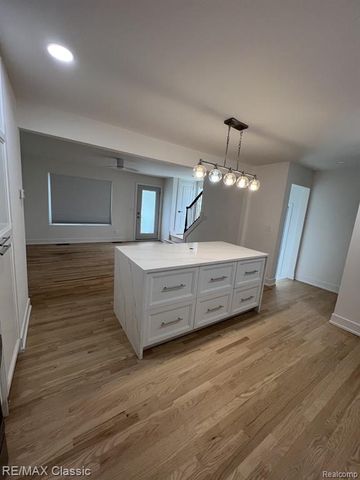 311 Park Avenue, Royal Oak, MI 48067