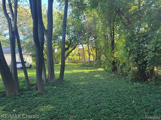311 Park Avenue, Royal Oak, MI 48067
