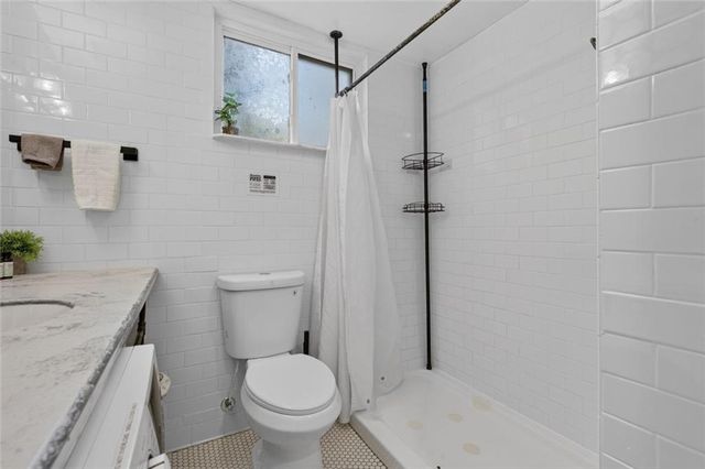 3277 N Whitney Avenue, Hapeville, GA 30354
