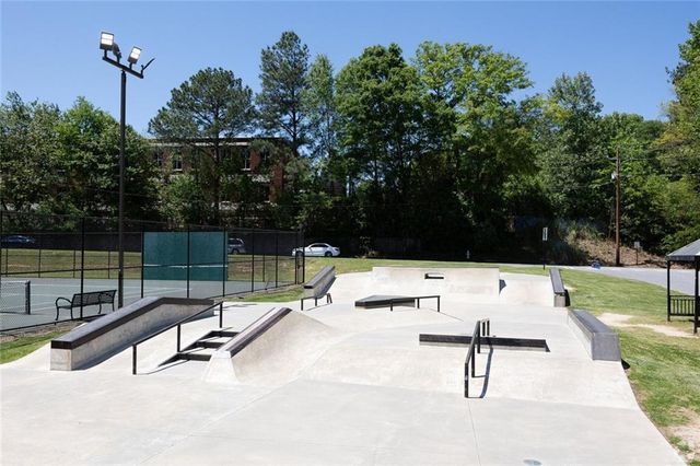 3277 N Whitney Avenue, Hapeville, GA 30354