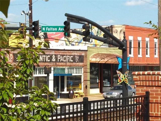 3277 N Whitney Avenue, Hapeville, GA 30354