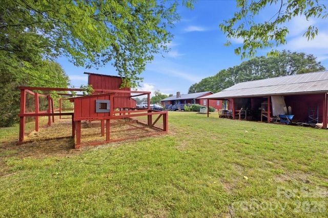 4639 Hickory Lincolnton Highway, Newton, NC 28658
