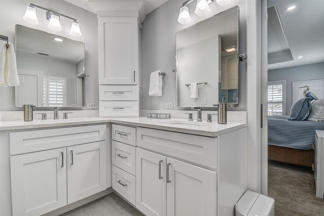 718 BAYSHORE DRIVE, Tarpon Springs, FL 34689