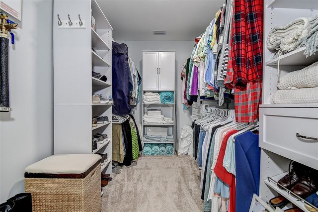 718 BAYSHORE DRIVE, Tarpon Springs, FL 34689