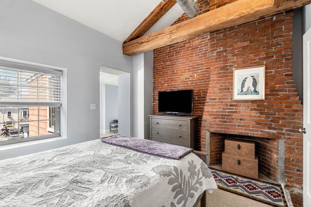 10 Union Street 3, Salem, MA 01970