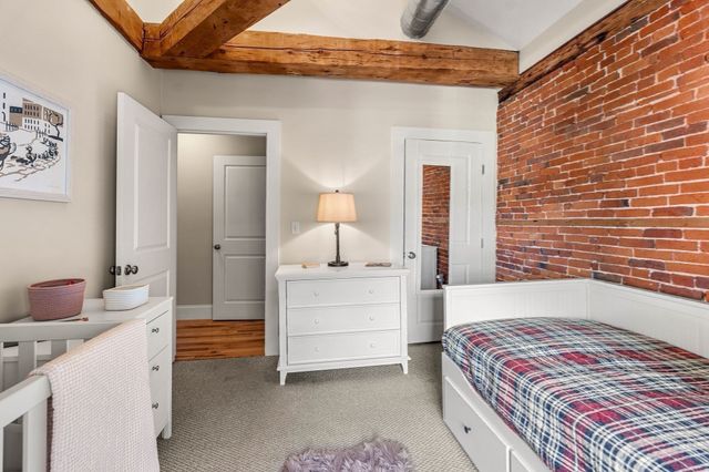 10 Union Street 3, Salem, MA 01970