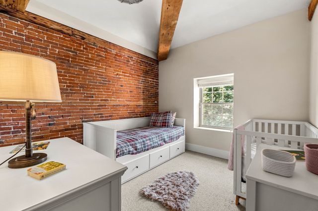 10 Union Street 3, Salem, MA 01970