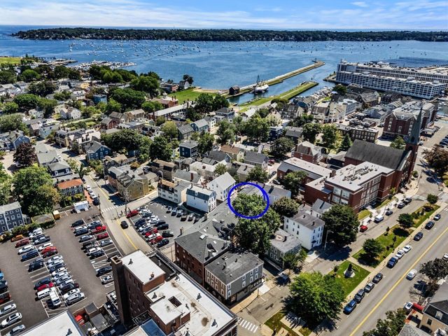 10 Union Street 3, Salem, MA 01970