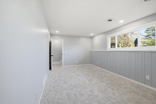 6837 Reuter LANE, West Bend, WI 53090