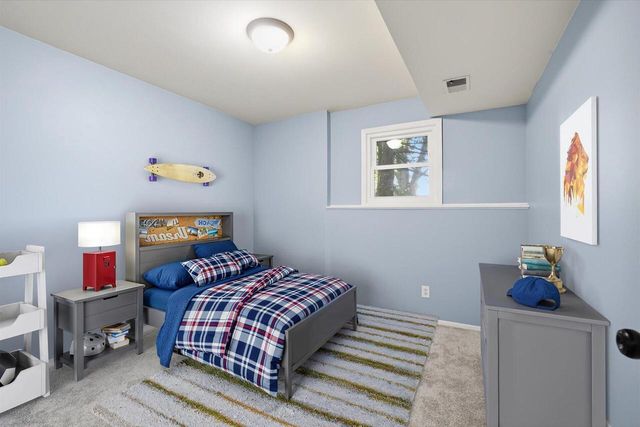 6837 Reuter LANE, West Bend, WI 53090