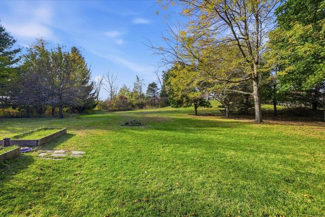 6837 Reuter LANE, West Bend, WI 53090